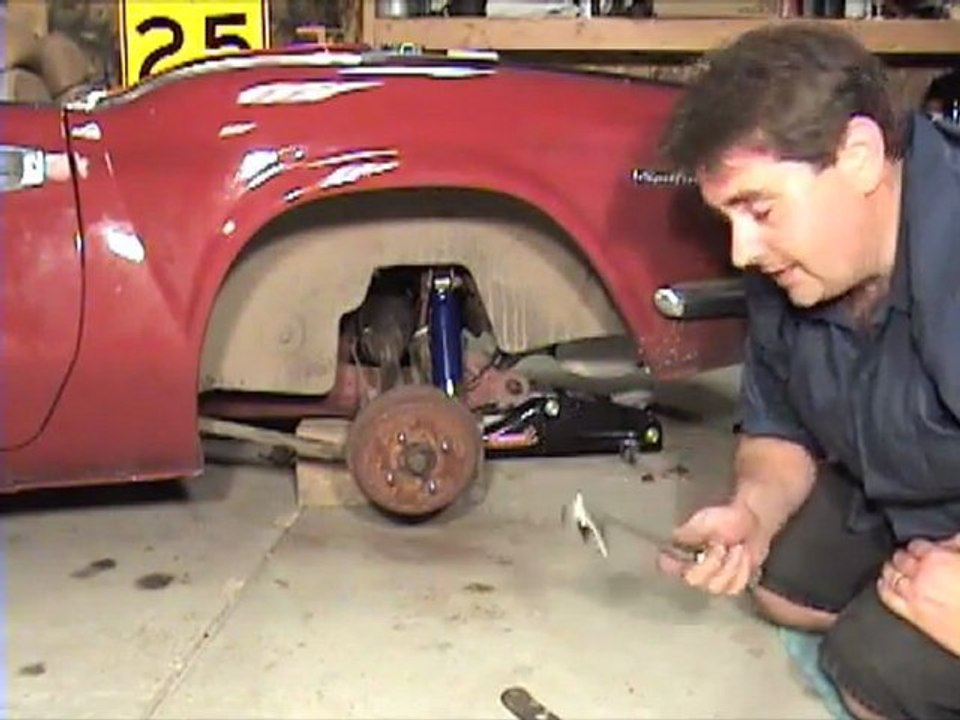 Rear Leaf Spring Replacement