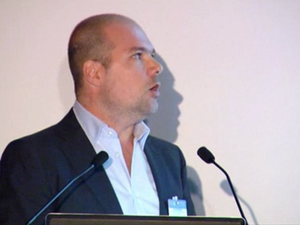 paris 2.0 = Wave 5 : The socialisation of brands, une étude sur les usages des médias sociaux dans le monde