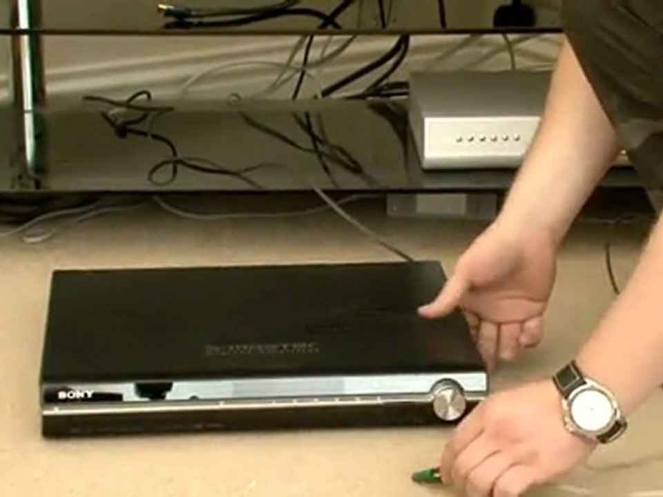 How To Hook Up Surround Sound To A TV video Dailymotion