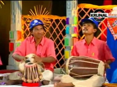 Jay Bhimwala Navra Pahije - Jay Bhimwala Navra Pahije - Marathi Folk Songs