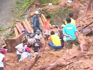 После оползня на Филиппинах пропало 150 человек