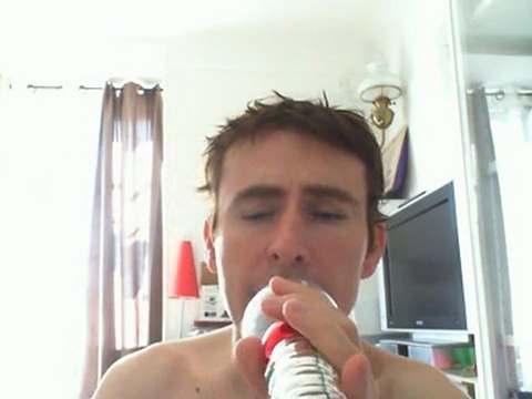 Wiwi égratigne au diable Vauvert