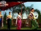 Marathi Song - Yogita Taiche Lagnala - Gori Gori Sundara