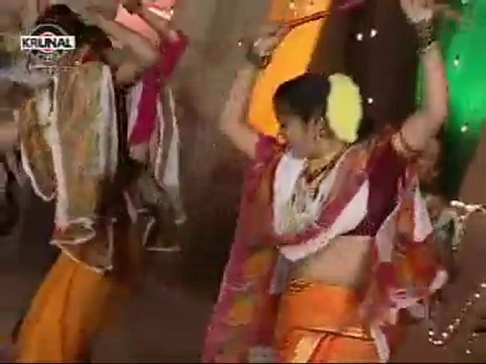 Marathi Song - Fer Dharile Go Ya Navratin - San Aala Go Kolivadan