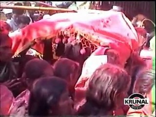 Marathi Song - Kalubaicha Chhabina Dolu Lagla - Kalubai Mazi Khelte Phugadi