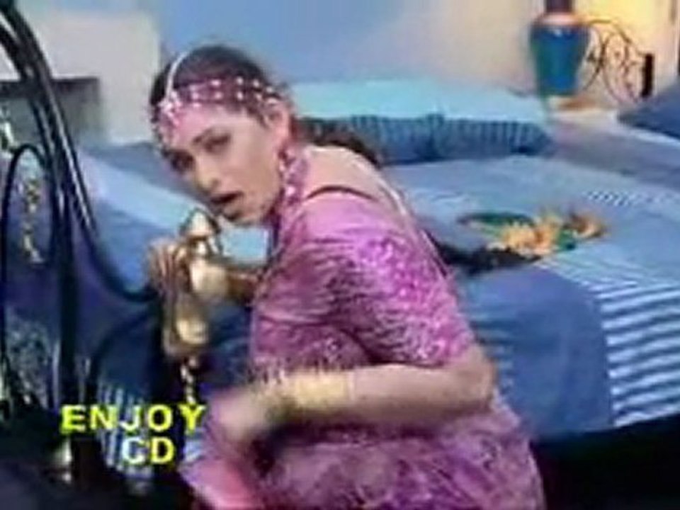 spicy anjuman shahzadi mujra 19