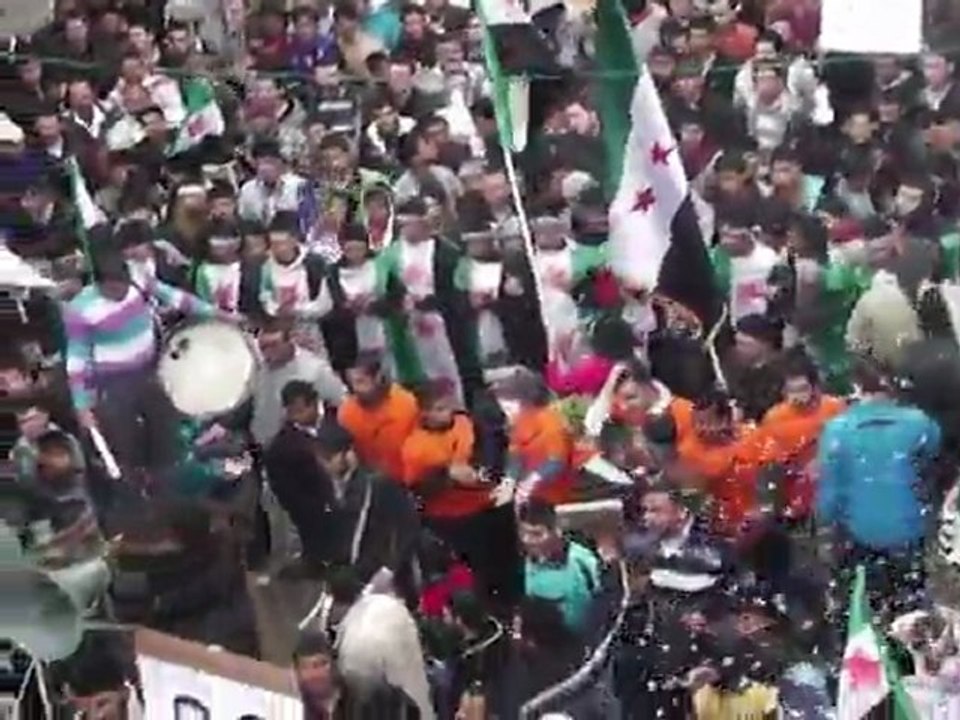 Protestos generalizados em Homs