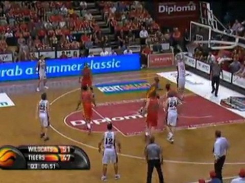 NBL: Perth Wildcats 72-67 Melbourne Tigers