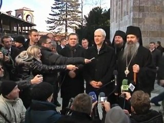 Serb president attends mass in Kosovo