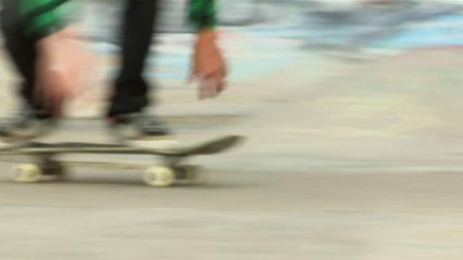 How To Execute The 180 Kickflip