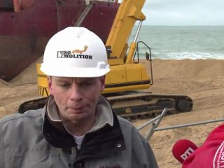 TK Bremen: début du découpage du cargo sur la plage d'Erdeven