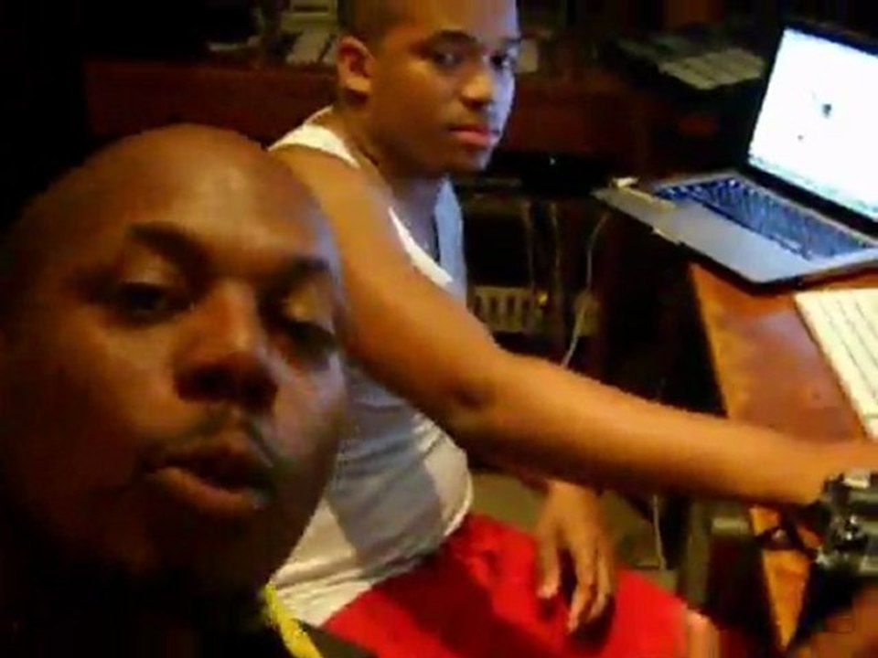 EN STUDIO PT 2