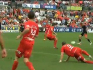 Adelaide frustre les Roars