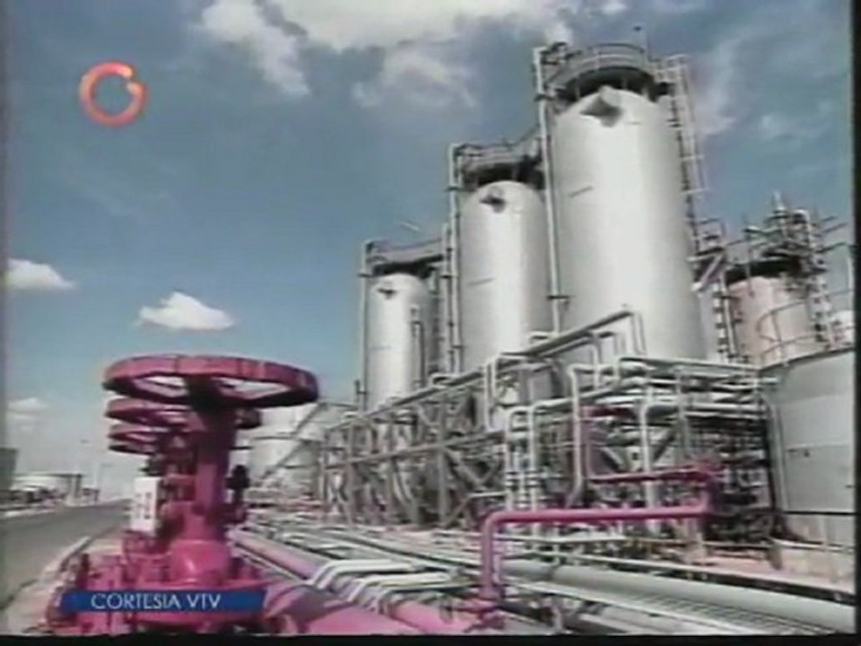 Presidentes Chávez y Humala firman acuerdos de cooperación bilateral