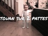 Titouan sur 2 pattes ?