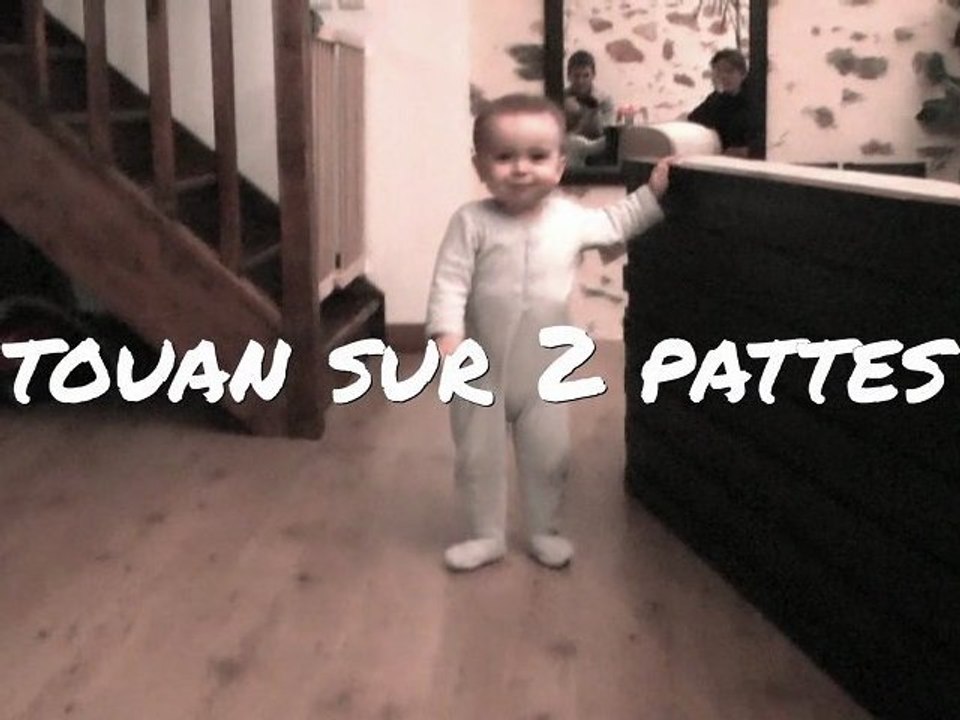 Titouan sur 2 pattes ?