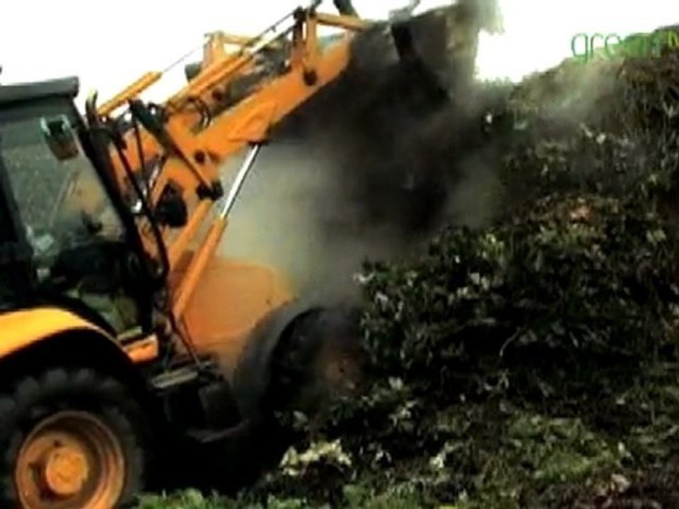 Cooking with compost at Kew