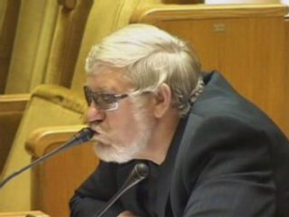 Regis en reunion
