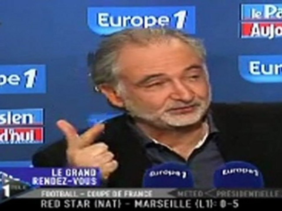 Attali-Europe1--08-01-2012