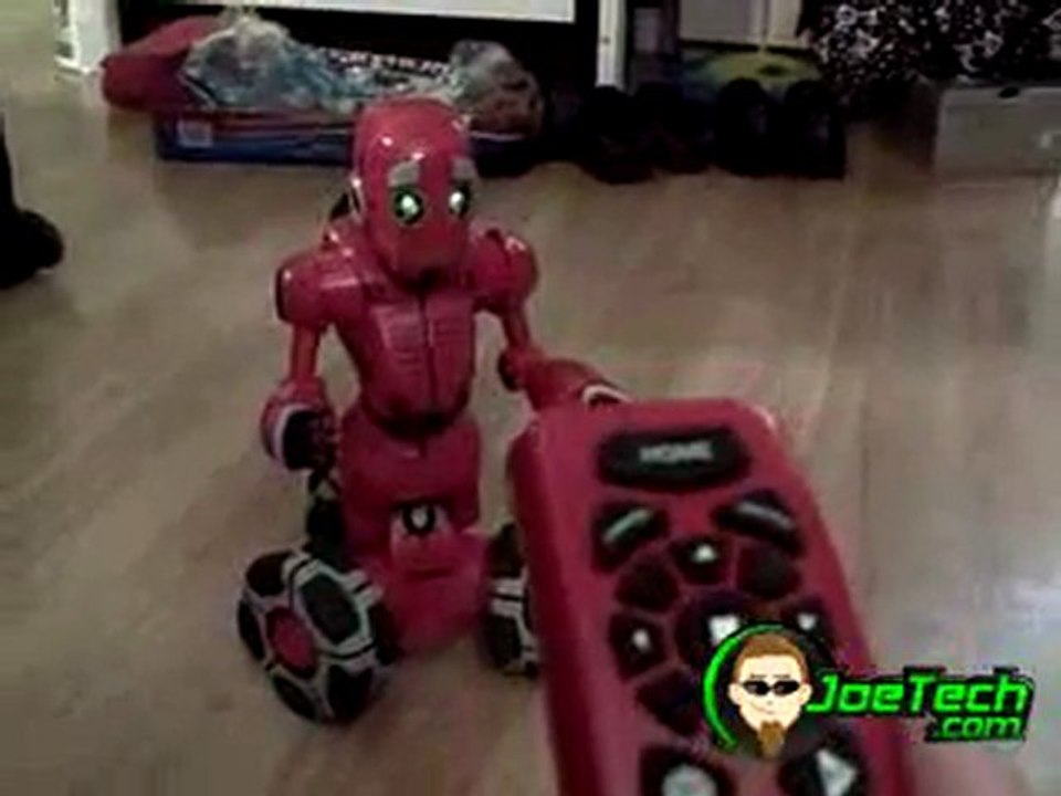 Hands on Review of WowWee s Tri-Bot robot
