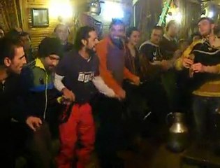 Nazlı Çiçek Horon -1 www.kavun.tr.gg