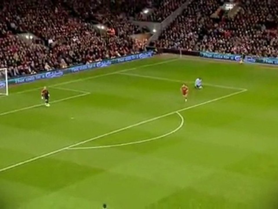 Lucas Leiva Vs Man City 2011-12