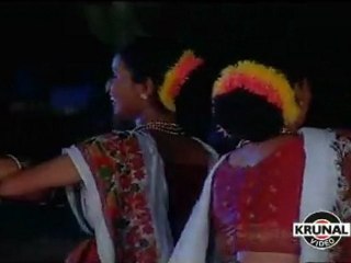 Marathi Song - Fu Bai Fu Fugadi Fu - Top 12 Superhit Koligeet Galyan Sakhali Sonyachi