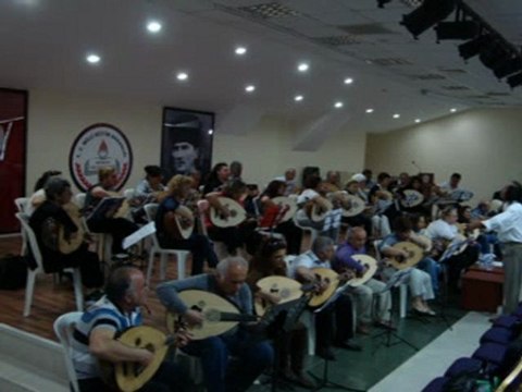 Örnek 1 UŞŞAK SAZ SEMAİSİ 4 ses(mi) Ud ile açıklamalı icrası