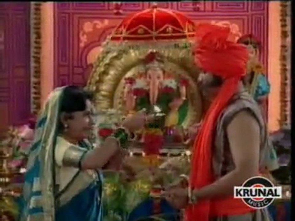 Ganesh Chaturthi Songs - Runzun Tya Pakhara - Runzun Tya Pakhara (Gaurigeet)