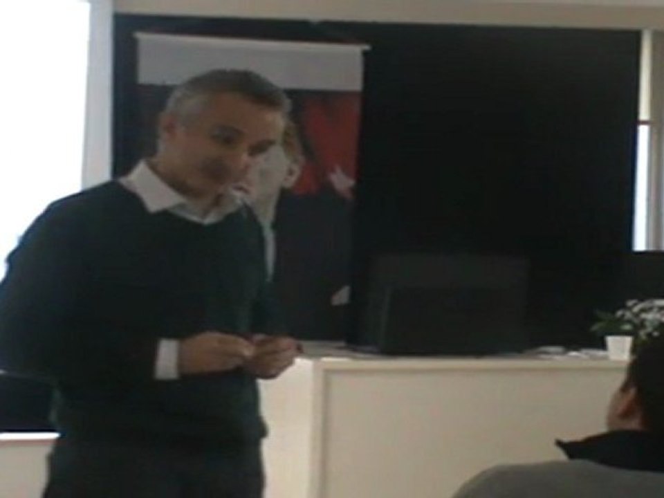 5- (07.01.2012) - MMMB Derneği Büyükçekmece Şubesinin Düzenlemiş Olduğu " Beden Dili " Konulu Seminer