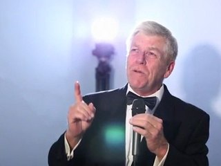 The Grooviest Ottawa Wedding Singer in Town!