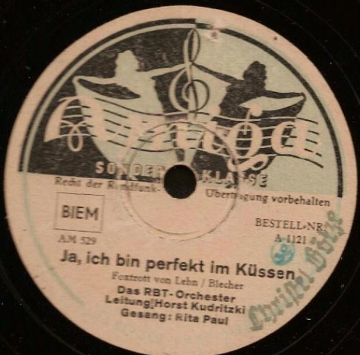 Ja, ich bin perfekt im Küssen - Das RBT Orchester mit Rita Paul
