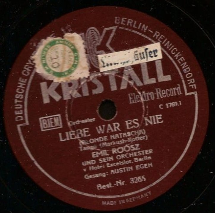 Liebe war es nie - Emil Roosz Orchester & Austin Egen Gesang