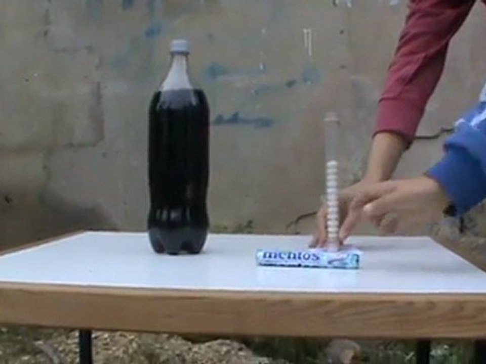 mentos + coca light
