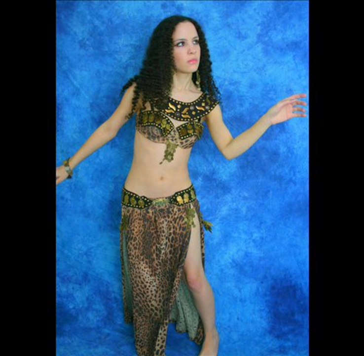 Belly Dancer Libertad