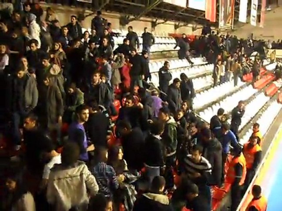 mersin bşb-hacettepe basketbol maçı 08 ocak 2012