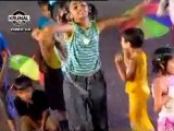 Kids Videos - Tap Tap Tap Kay Baher Vajatay - Paus Aala Mottha