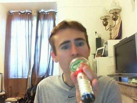 Wiwi égratigne ce moment avec toi de Mike Ibrahim