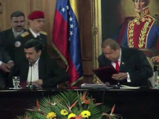 Ahmadinejad encuentra apoyo en Chávez