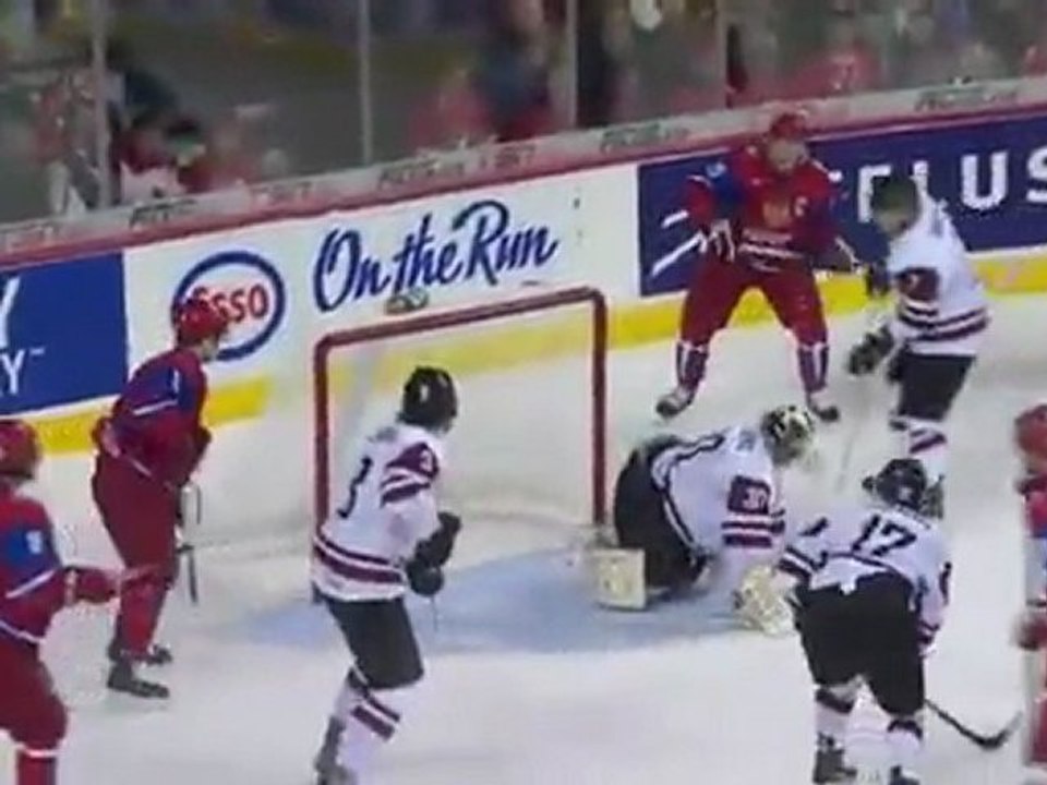 Latvia vs. Russia - 29 December 2011 - 2012 IIHF World Junior Championship