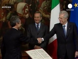 Monti loses junior minister to bribery claims