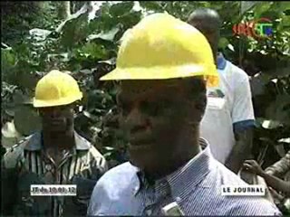 Une délégation de la banque mondiale au site certifié et aménagé du Ndoki à Pokola