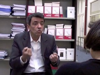 Régis Jauffret (3): roman et enquête, mélange des genres