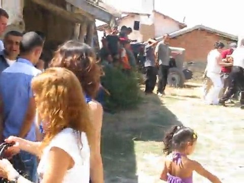 Kayı Köyü,Harman Bayram sabahı 2011