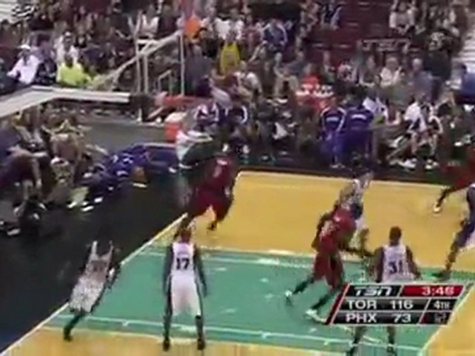 Joey Dorsey with the nasty jam against Phoenix