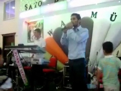 KÜRÇE POP ŞARK ÇOK HAREKETLİ ŞARKI OZAN ZİYAT