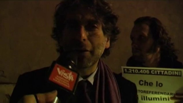 Mascia - La fiaccolata del Popolo Viola contro il Porcellum