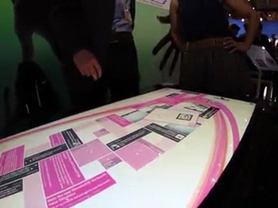 From The Floor of CES 2012: Samsung SUR40 Touch Table with Microsoft Surface