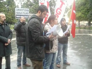 TGB Samsun'dan İlker Başbuğ'un tutuklanmasına kelepçeli protesto