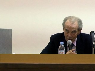 Conférence de Robert Badinter